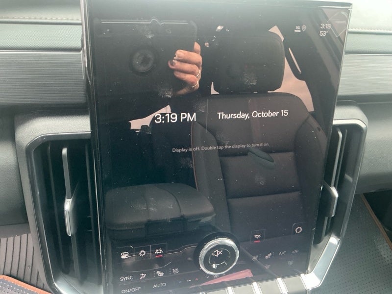 2027 GMC Acadia AT4