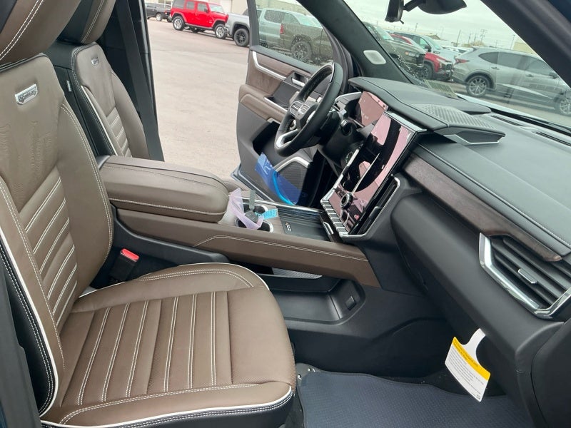 2027 GMC Acadia Denali Ultimate