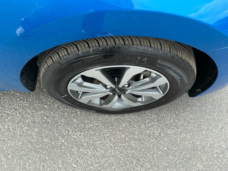 2023 Kia Rio 5-Door S