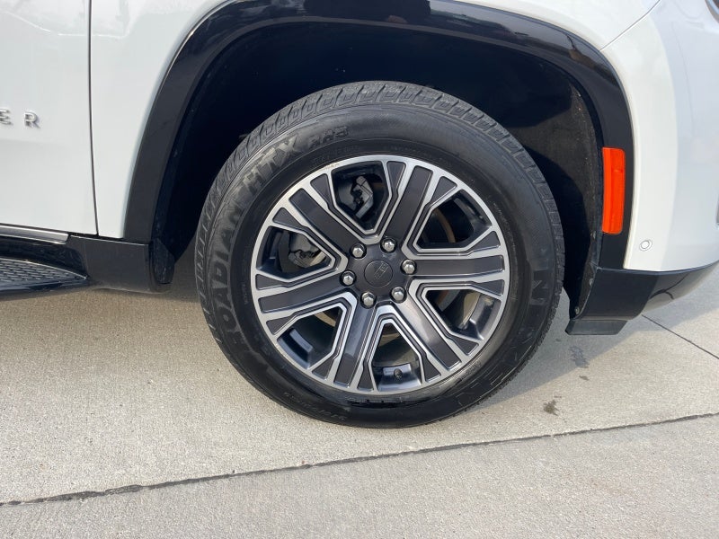 2024 Jeep Wagoneer Series II