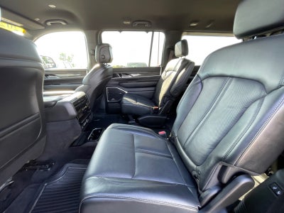 2022 Jeep Wagoneer Series III