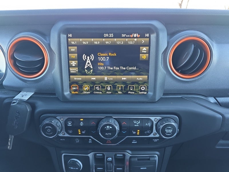 2022 Jeep Gladiator Mojave