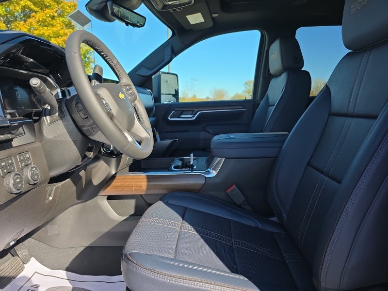 2026 Chevrolet Silverado 3500 HD High Country