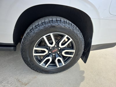 2023 GMC Yukon XL AT4