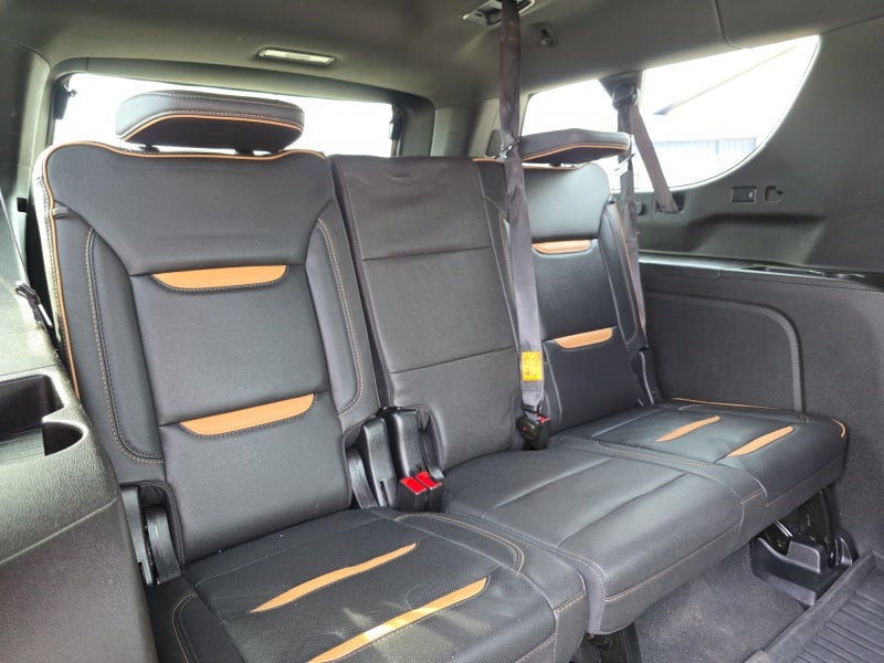 2023 GMC Yukon XL AT4