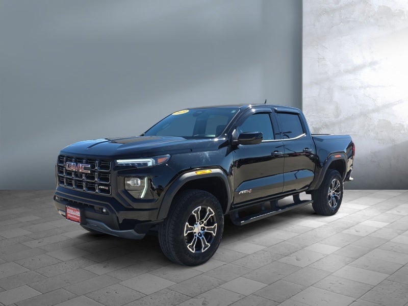 2023 GMC Canyon AT4