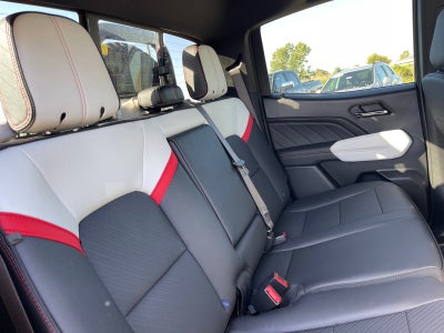 2024 GMC Canyon AT4X