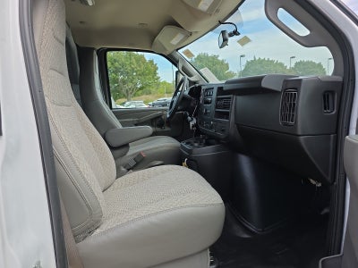 2025 Chevrolet Express Cutaway 3500 1WT