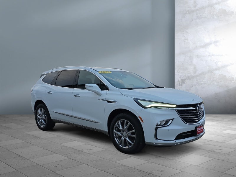 2022 Buick Enclave Essence