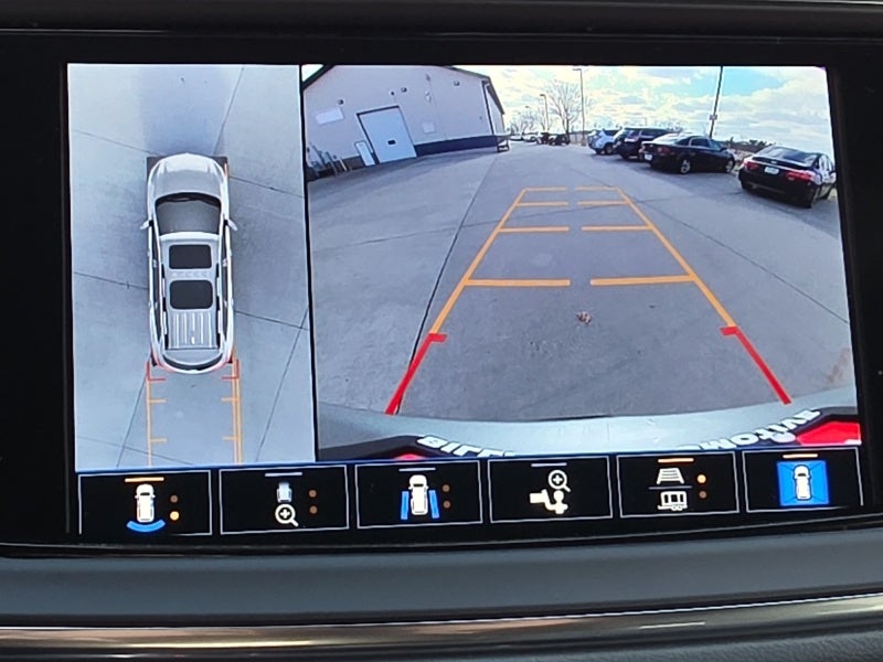 2024 Buick Enclave Essence