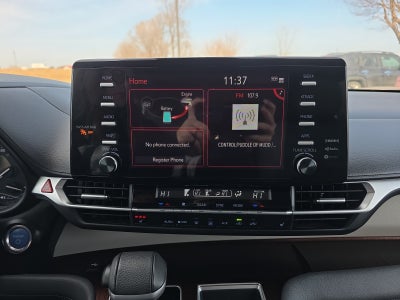 2024 Toyota Sienna XLE