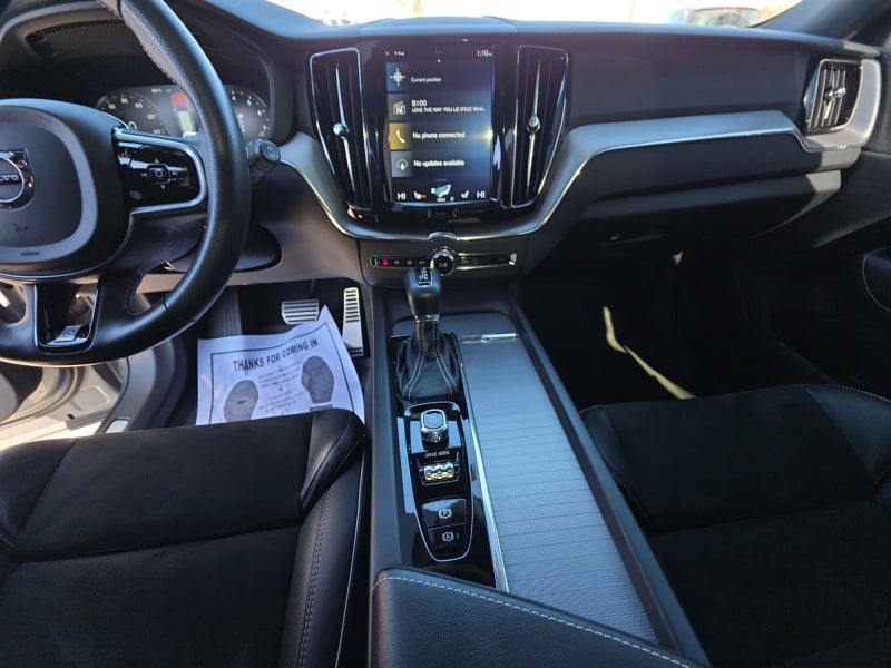 2018 Volvo XC60 R-Design