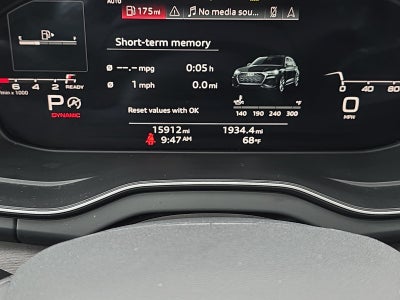 2022 Audi Q5 S line Premium Plus