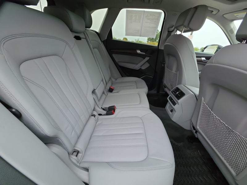 2022 Audi Q5 S line Premium Plus