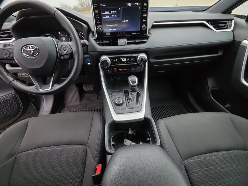 2022 Toyota RAV4 Hybrid SE