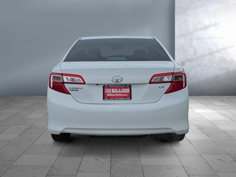2014 Toyota Camry LE
