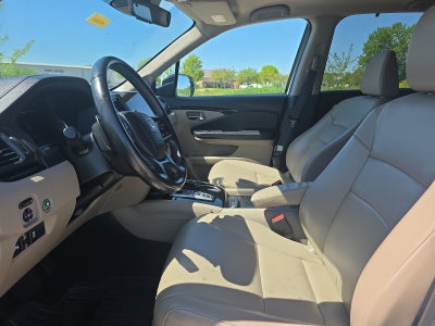 2021 Honda Pilot Touring 8-Passenger