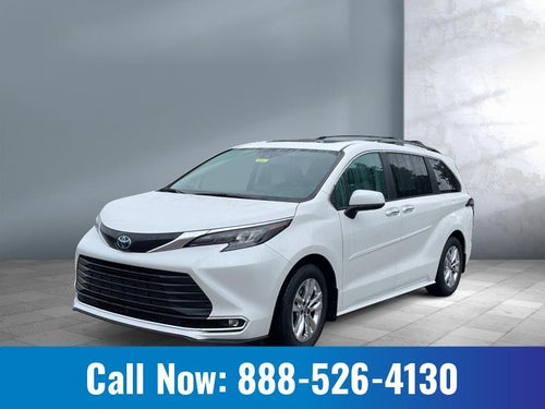 2024 Toyota Sienna XLE