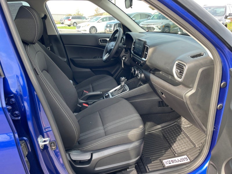 2022 Hyundai Venue SEL