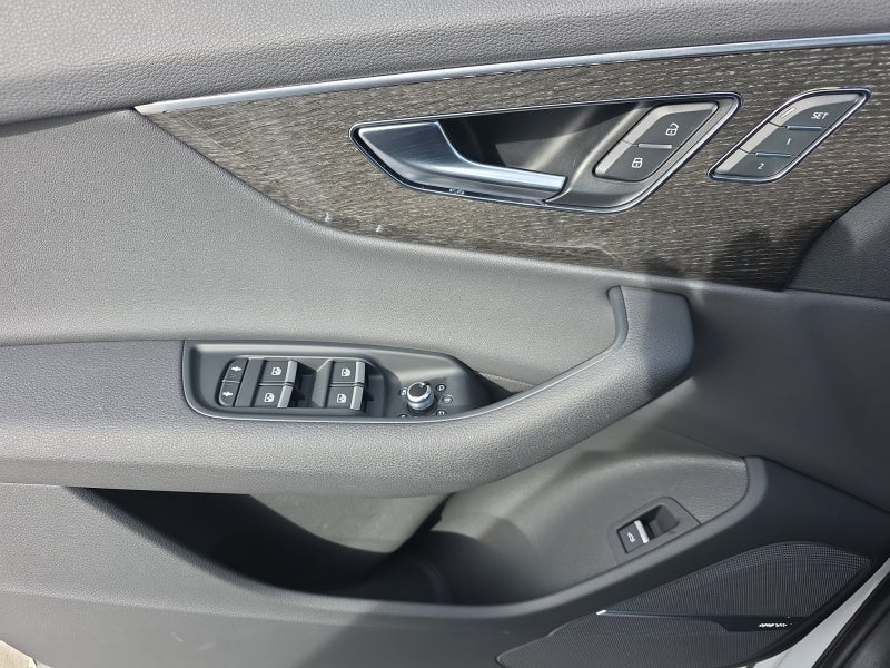 2020 Audi Q7 Prestige