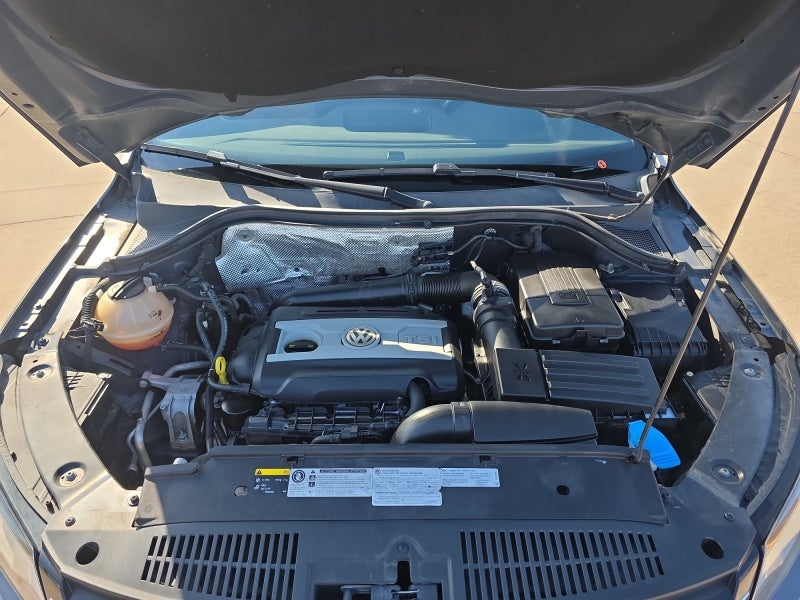 2014 Volkswagen Tiguan R-Line
