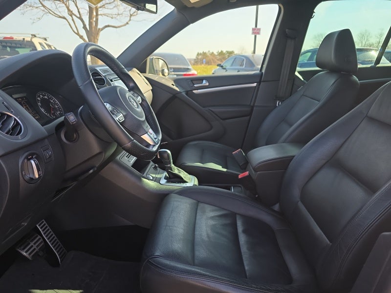 2014 Volkswagen Tiguan R-Line