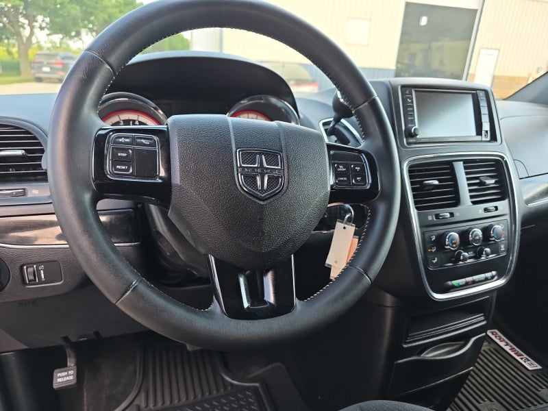 2017 Dodge Grand Caravan SE Plus