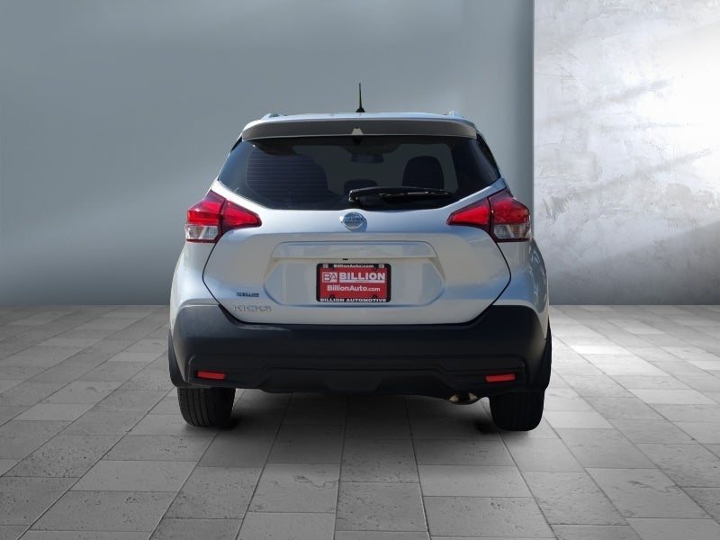 2018 Nissan Kicks S