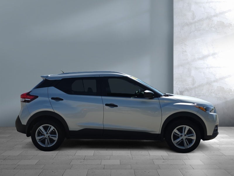 2018 Nissan Kicks S