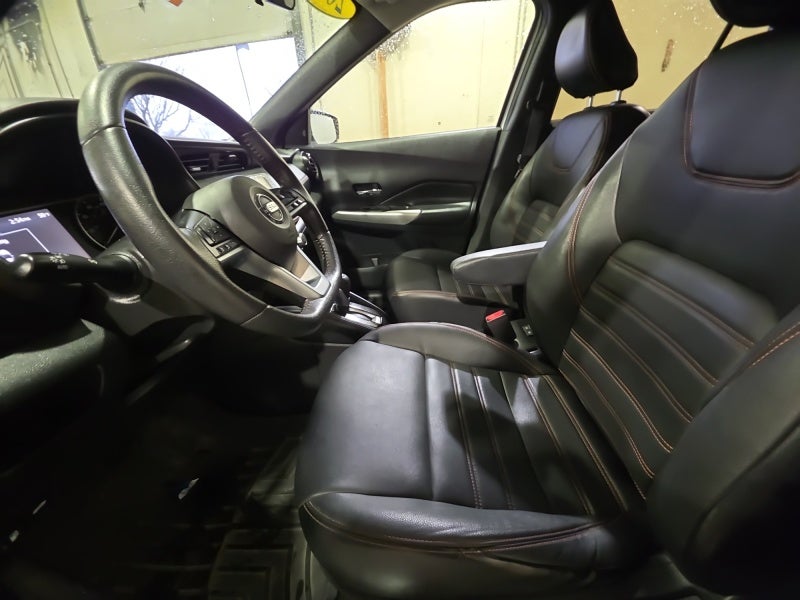 2019 Nissan Kicks SR