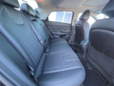 2022 Hyundai Elantra Limited