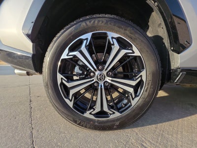 2025 Toyota RAV4 Plug-In Hybrid XSE