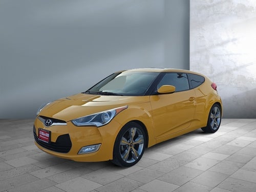 2013 Hyundai Veloster w/Black Int