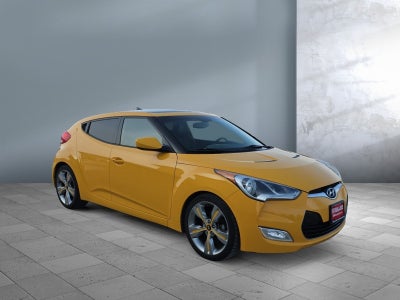 2013 Hyundai Veloster w/Black Int
