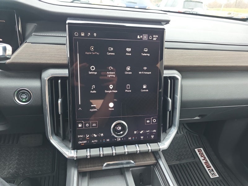 2024 GMC Acadia Denali