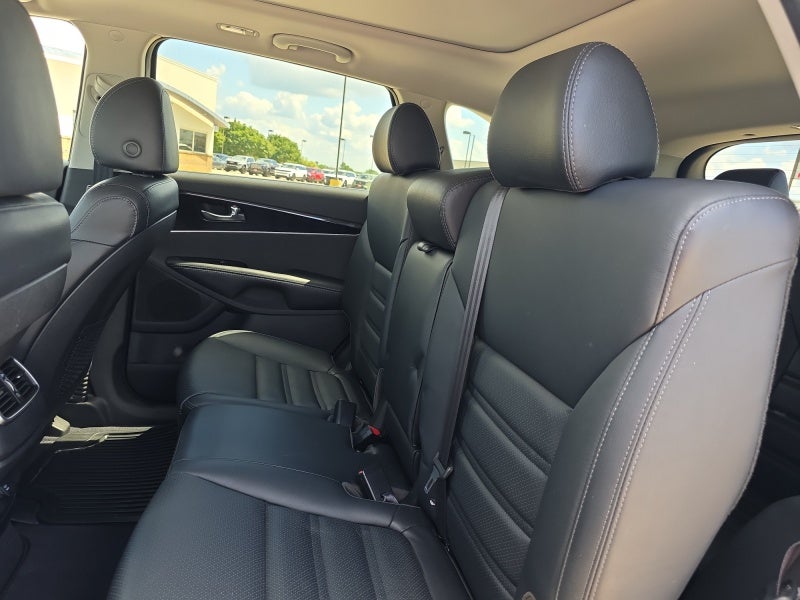 2020 Kia Sorento EX V6