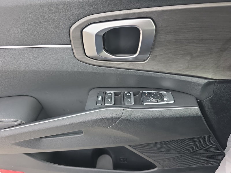 2025 Kia Sorento X-Line EX