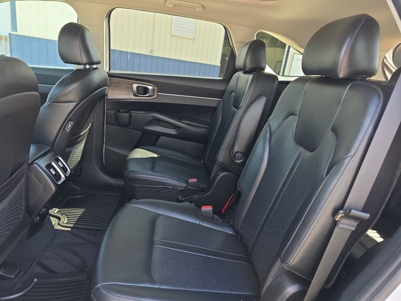 2022 Kia Sorento X-Line EX