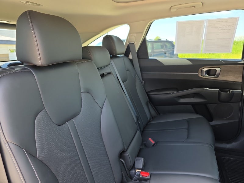 2023 Kia Sorento X-Line S
