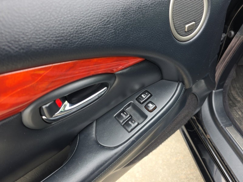 2003 Lexus SC 430 2dr Convertible