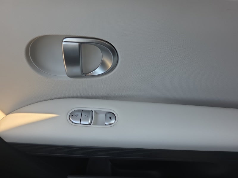 2023 Hyundai IONIQ 5 SE