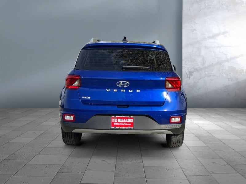 2022 Hyundai Venue SEL