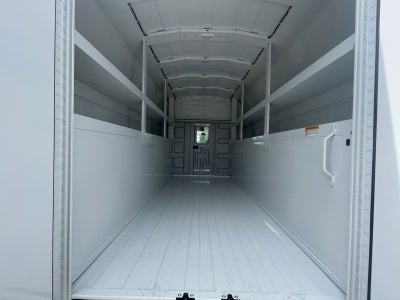 2025 GMC Savana Cutaway 3500 1WT