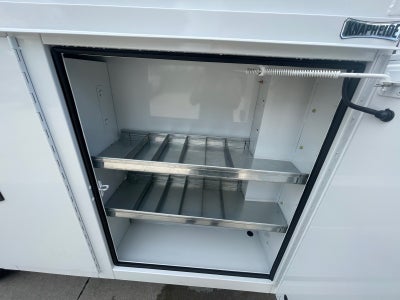 2025 GMC Savana Cutaway 3500 1WT