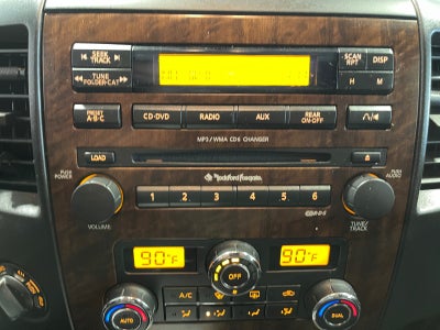 2012 Nissan Titan SL