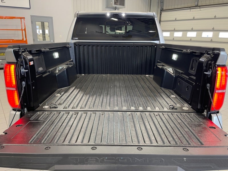 2025 Toyota Tacoma 4WD TRD Sport Hybrid