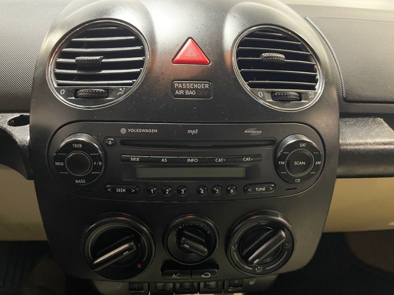 2007 Volkswagen New Beetle Coupe PKG2