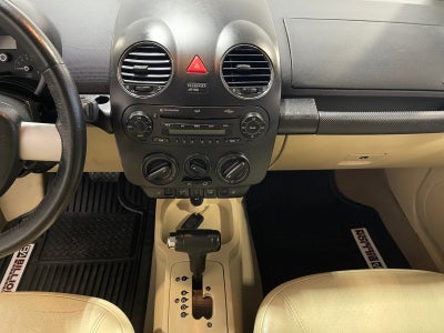 2007 Volkswagen New Beetle Coupe PKG2