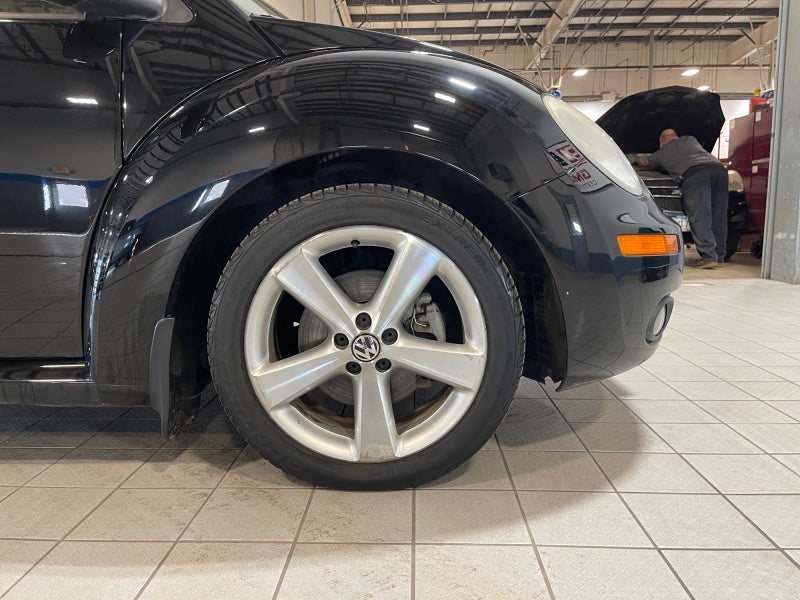 2007 Volkswagen New Beetle Coupe PKG2