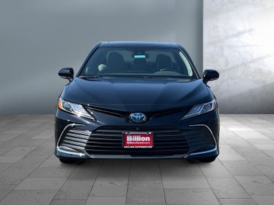 2023 Toyota Camry Hybrid XLE